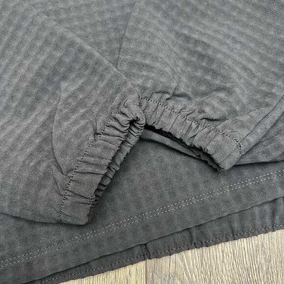 The North Face Pullover Size XS Womens TNF Black Tekware Grid 1/4 Zip $100 - Picture 9 of 16